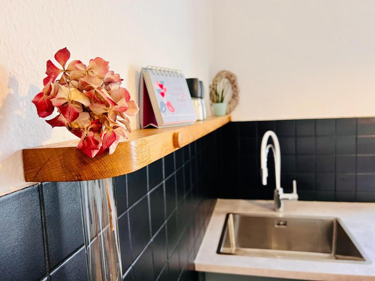 Kuschelige Helle Ferienwohnung โกทา ภายนอก รูปภาพ
